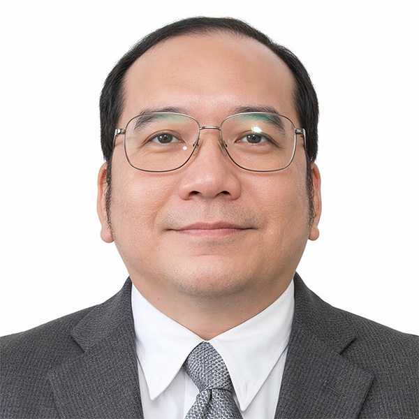 มณเฑียร สติมานนท์