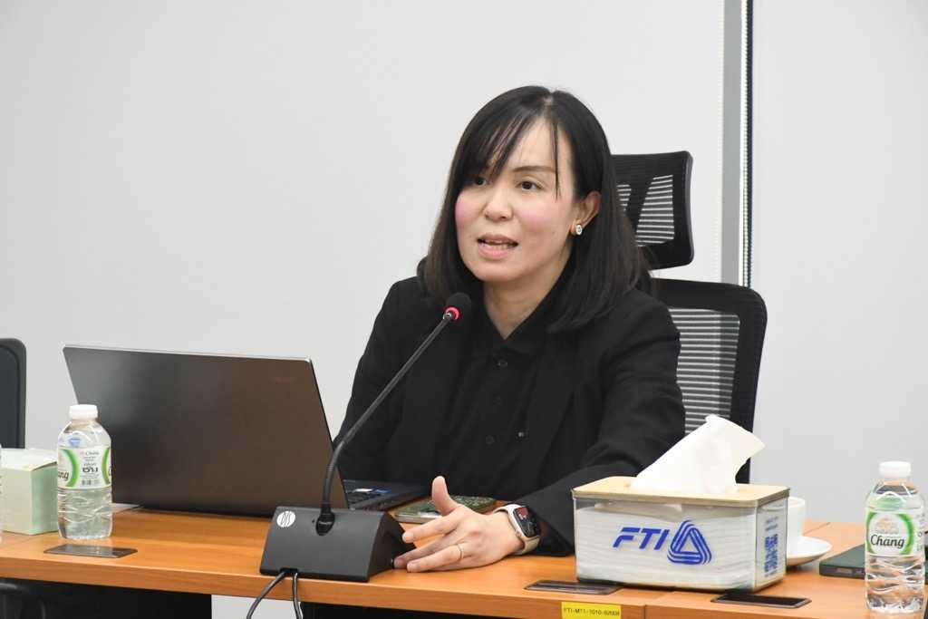 ดร.กรรณิการ์ ธรรมพานิชวงต์ ร่วมบรรยายในหัวข้อ “The Impact of the EU CBAM on Thai Exporting Firms: Analysis of Firm-level Data”