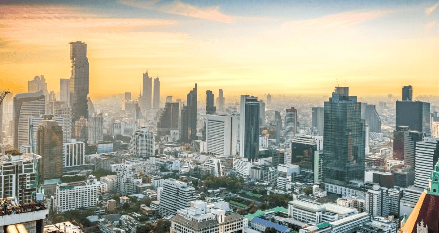 ธนาคารหรือตลาดทุน? บทเรียนจาก COVID-19 ต่อการจัดหาเงินทุนในตลาดคอนโดไทย